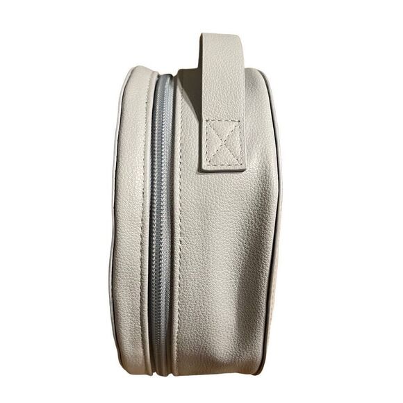 NWT Vera Bradley Bag Whimsy Cosmetic In Disney Mickey Mouse Piccadilly Paisley - Picture 7 of 15